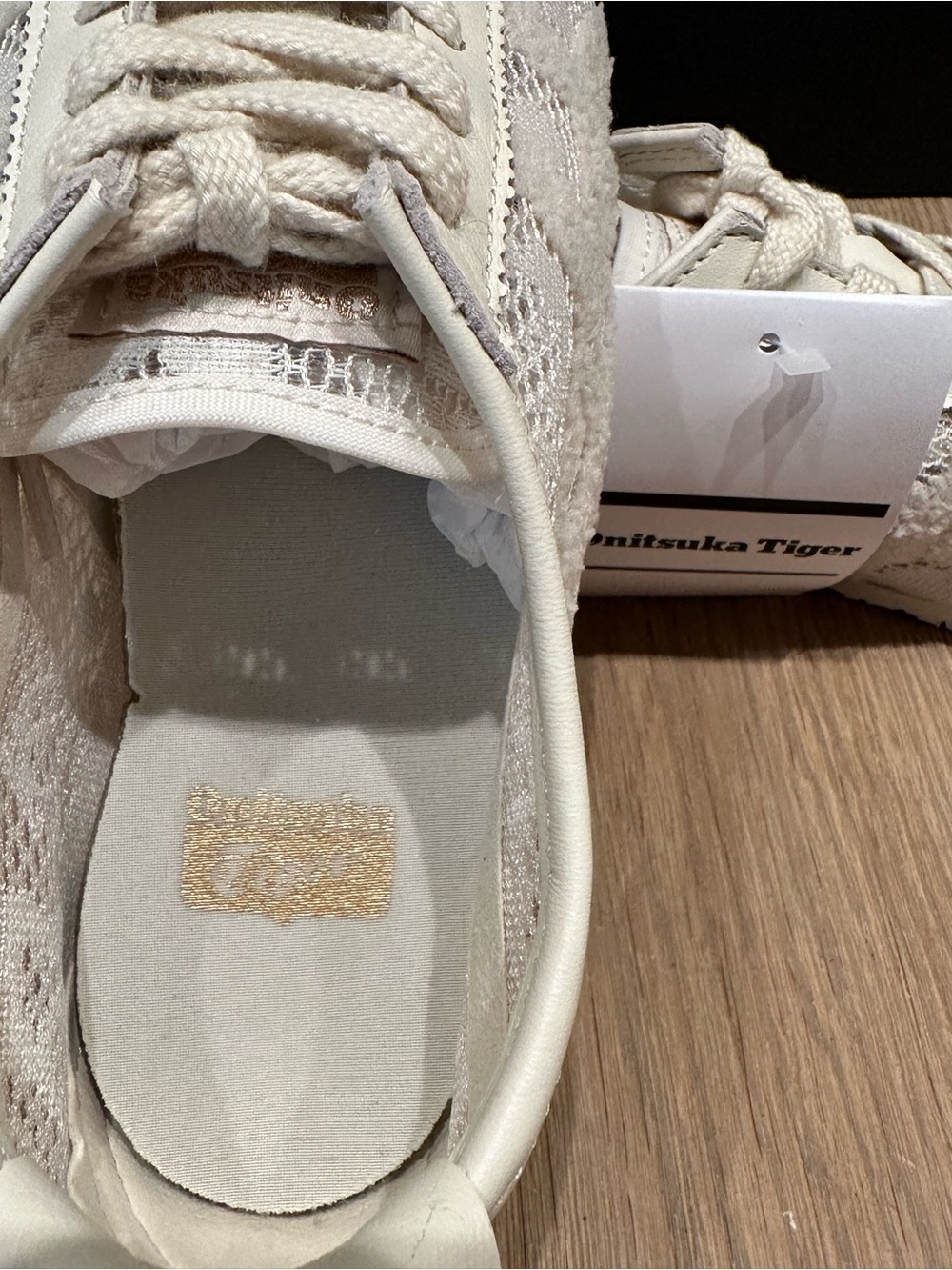 NWT Onitsuka Tiger Mexico 66 Lace Sneakers in Birch - Picture 10 of 14